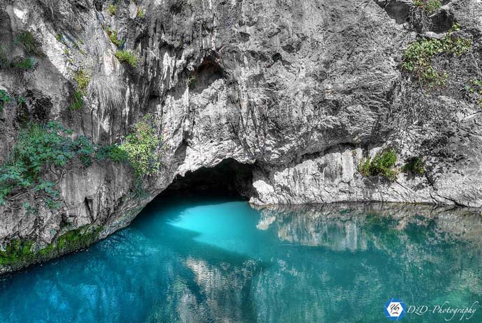 Within this cave is the spring to the river Buna. Photo by 7Neretva