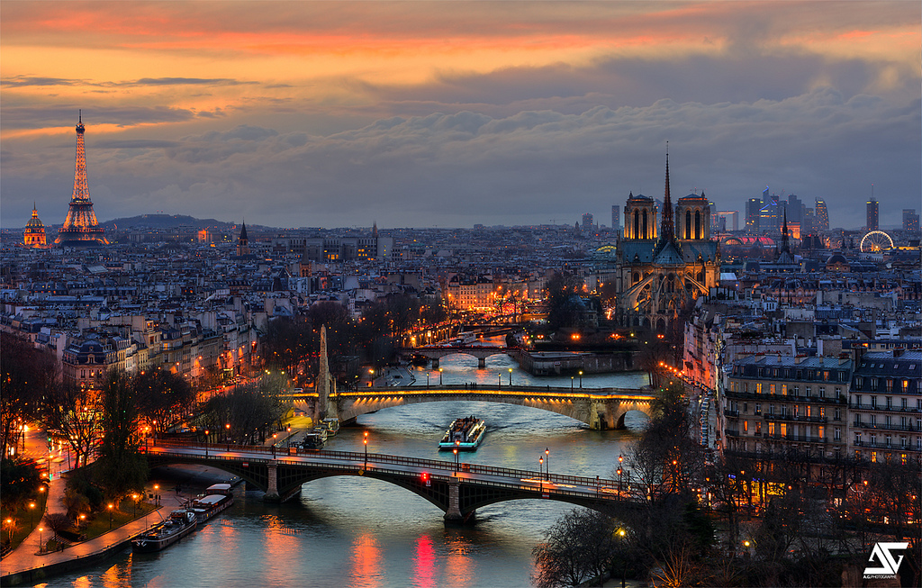 24 hours in Paris: The Seine River runs through Paris, providing optimal views of many famous landmarks. Photo by Anthony Gelot, flickr.jpg