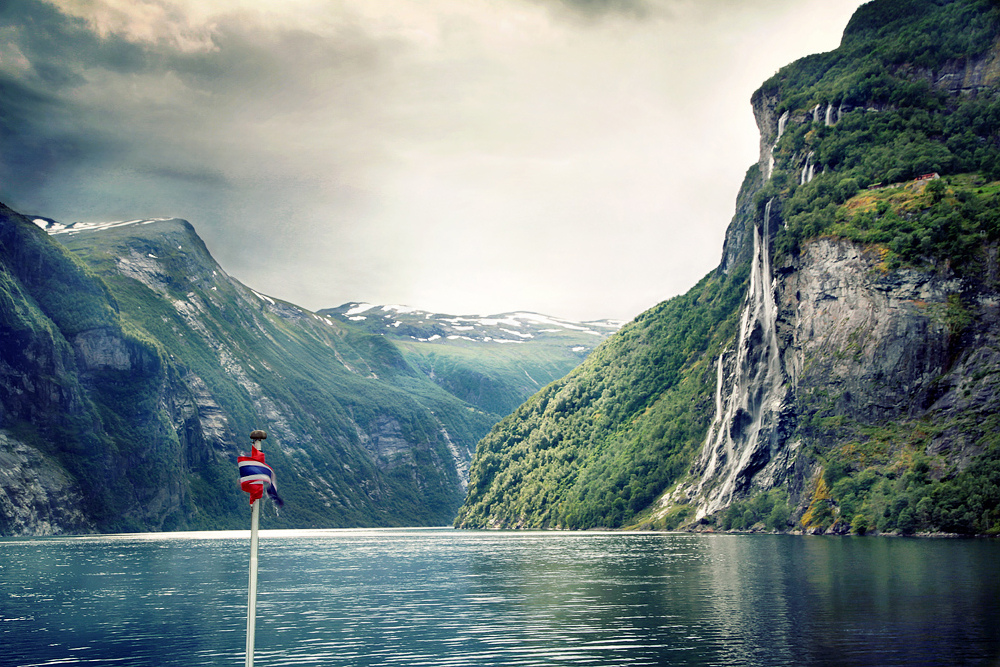 The best waterfalls: The Seven Sisters located on Geirangerfjord in Norway. Photo by Youronas, flickr