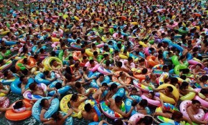 The busiest pool in the world. Photo by hypervocal.com