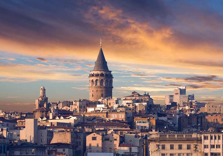 Galata tower, Istanbul. Photo by travelscapism