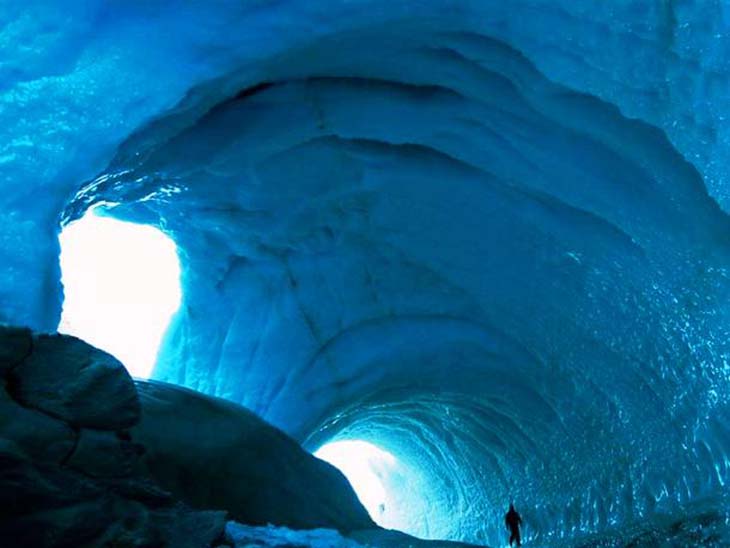 The Ice cave of Langjokull glacier are both natural and man made. Photo by topDreamer
